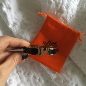 Authentic Hermès clic clac H bracelet pm
